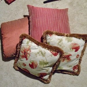 4 Sofa/Chair Pillows * Rich Russet/Cranberry Reds